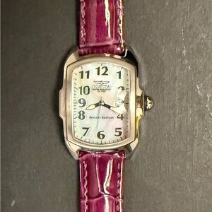 Lady’s Invicta Lupah Watch with 5 Leather Straps.